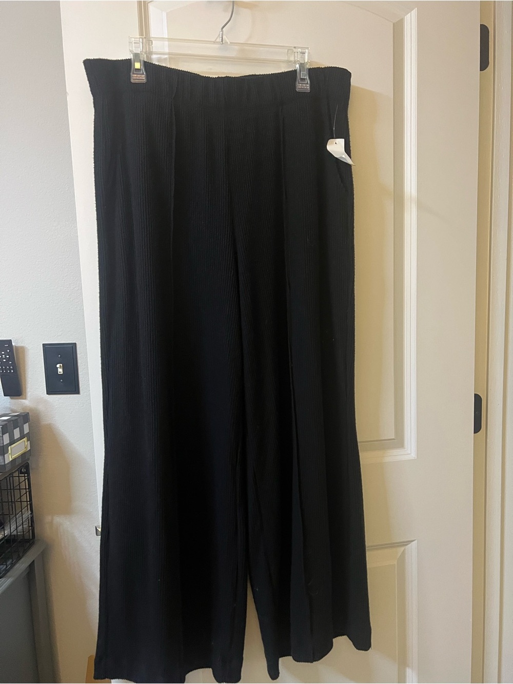 NWT Black wide leg knit pants XXL